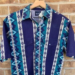 Vintage Wrangler Western Styled Pearl Snap shirt